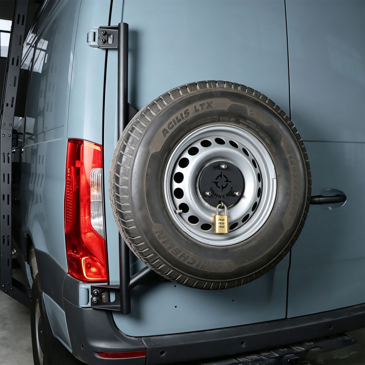 Sprinter Standard Rear Tire Carrier With Lock