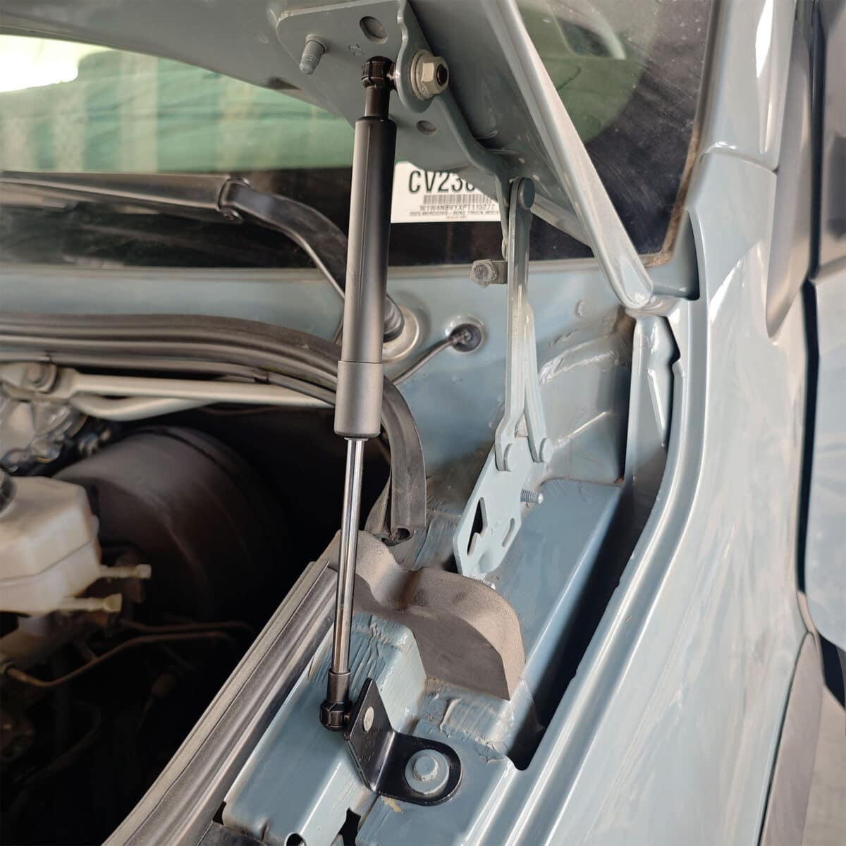 Sprinter Hood Strut Installation Pic